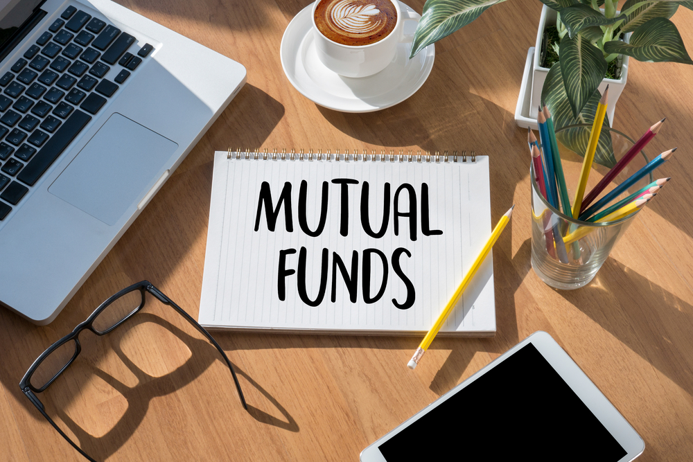 Unlocking the Power of Diversification: A Deep Dive into Mutual Funds and ETFs